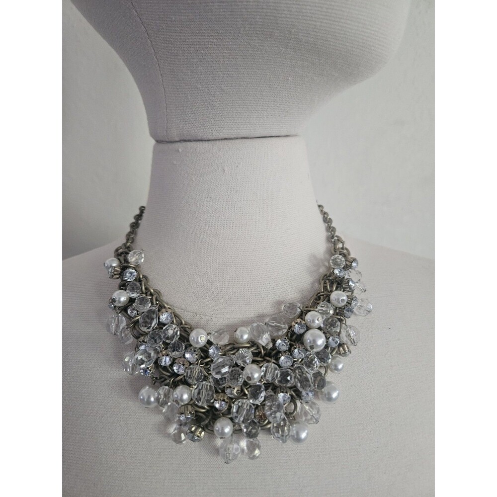 Peal And Rhinstone Cluster Necklace Gold Tone Charm